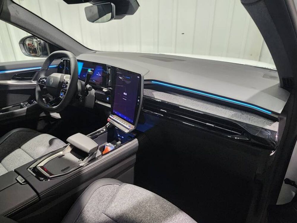Rafale E-Tech full hybrid 200ch Techno 2025 occasion 29600 Morlaix