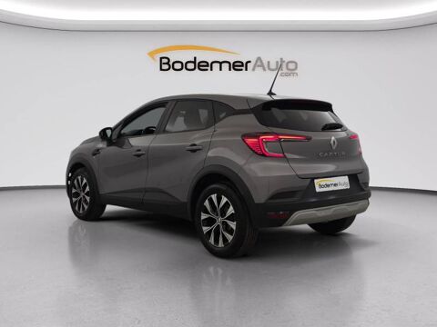 Captur TCe 90 Evolution 2024 occasion 29000 Quimper