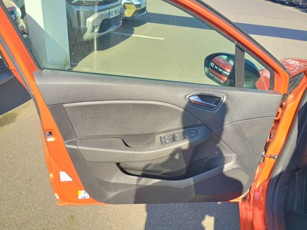 Clio E-Tech full hybrid 145 Evolution 2023 occasion 22000 Saint-Brieuc