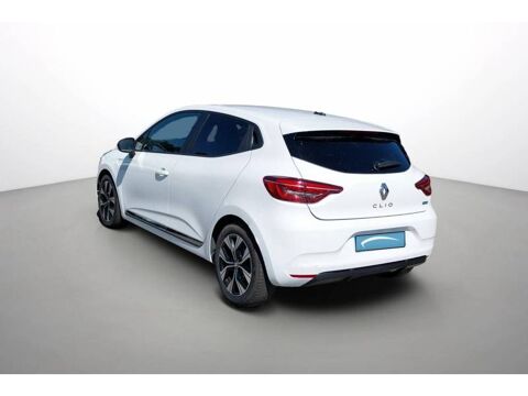 Clio E-Tech full hybrid 145 Evolution 2022 occasion 61000 Alen&ccedil;on