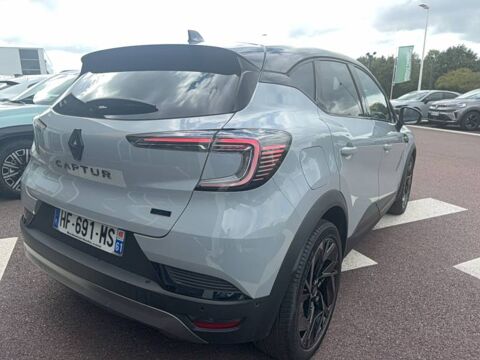 Captur E-Tech full hybrid 160 ch esprit Alpine 2025 occasion 50000 Saint-L&ocirc;