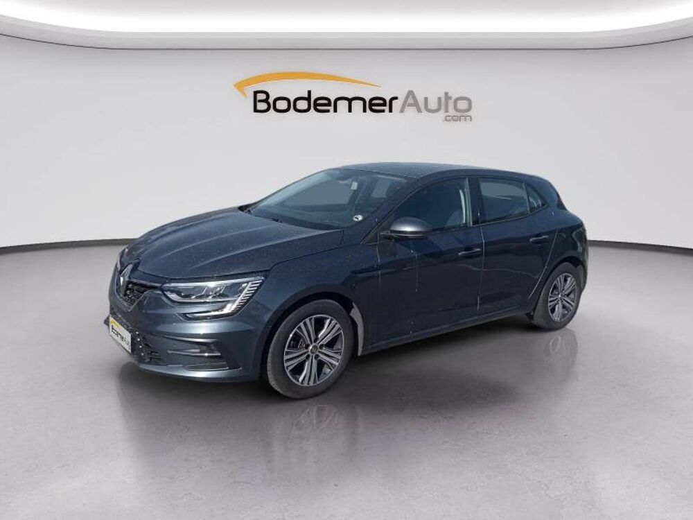 M&eacute;gane Megane IV Berline Blue dCi 115 EDC Evolution 2023 occasion 56850 Caudan