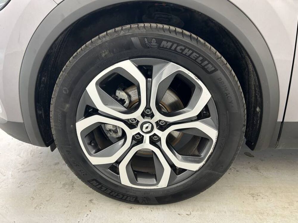 Captur E-Tech hybride rechargeable 160 Techno 2023 occasion 56850 Caudan