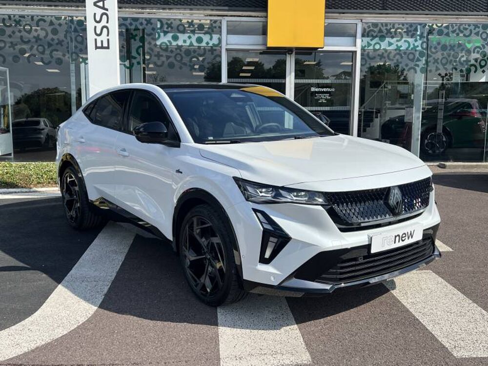 Rafale hyper hybrid E-Tech 300 ch 4x4 atelier Alpine 2026 occasion 50000 Saint-L&ocirc;