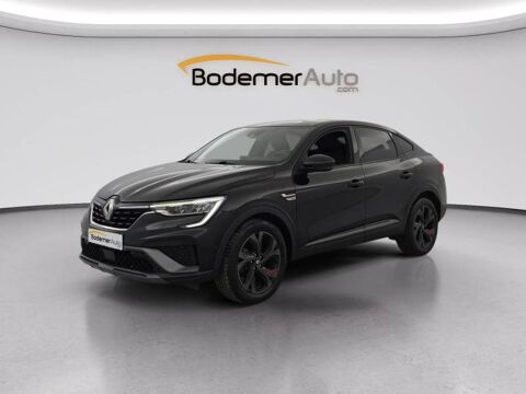 Renault Arkana E-Tech 145 - 21B R.S. Line 2022 occasion Guingamp 22200