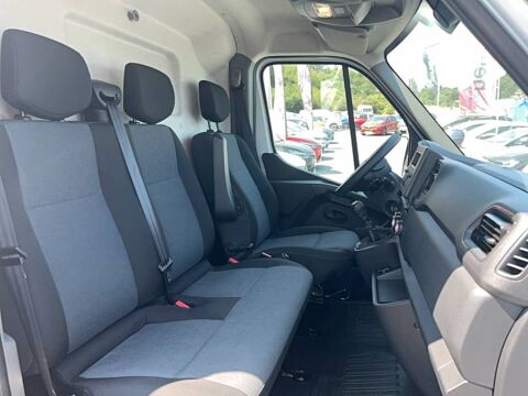 Master MASTER FGN TRAC F3500 L2H2 BLUE DCI 135 CONFORT 2024 occasion 22200 Guingamp