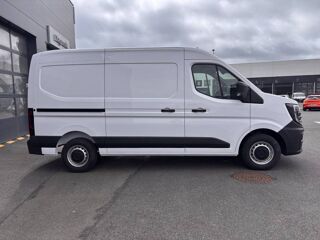 Interstar INTERSTAR FOURGON 3T3 L2H2 2.0 DCI 130 N-CONNECTA 2026 occasion 22000 Saint-Brieuc