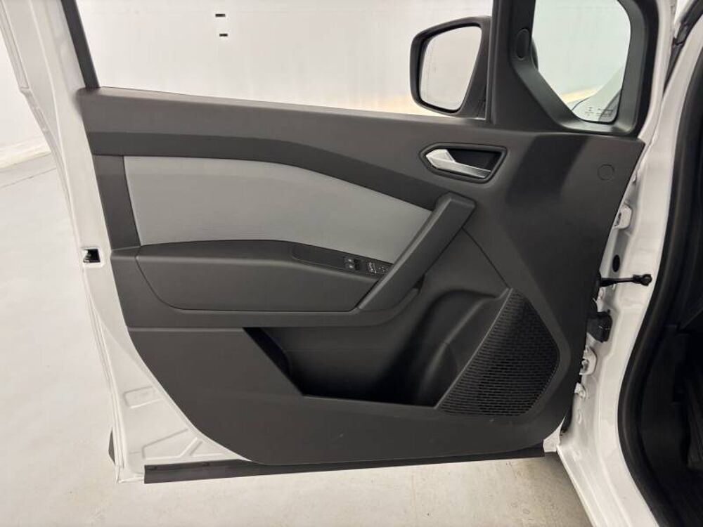 Kangoo Express KANGOO VAN BLUE DCI 95 EXTRA - 22 2023 occasion 14200 H&eacute;rouville-Saint-Clair