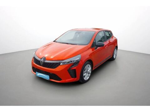 Renault Clio E-Tech full hybrid 145 Evolution 2024 occasion Quimper 29000