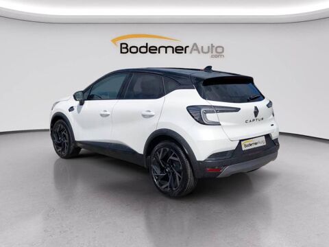Captur E-Tech full hybrid 160 ch esprit Alpine 2026 occasion 56400 Auray