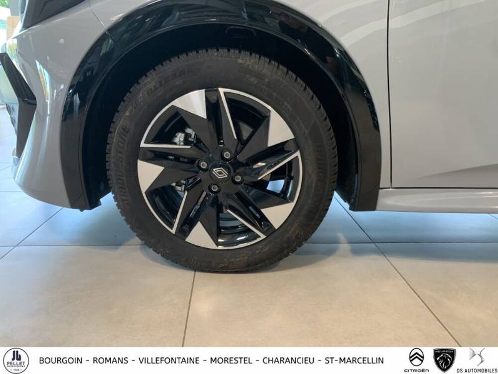 Clio E-Tech full hybrid 160 ch Techno 2026 occasion 38300 Bourgoin-Jallieu