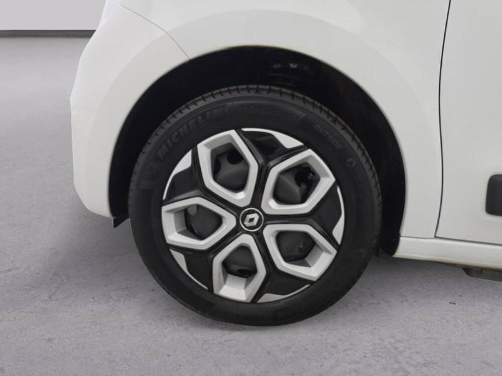 Twingo III E-Tech Equilibre 2023 occasion 22200 Guingamp