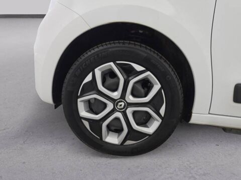 Twingo III E-Tech Equilibre 2023 occasion 22200 Guingamp