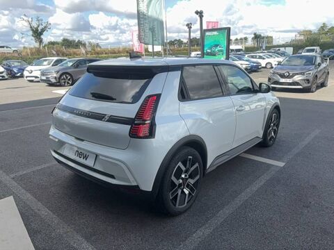 R5 Renault 5 E-Tech Electrique 120 ch autonomie urbaine Techno 2026 occasion 22400 Lamballe