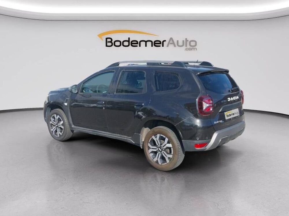 Duster Blue dCi 115 4x2 Journey 2023 occasion 29900 Concarneau