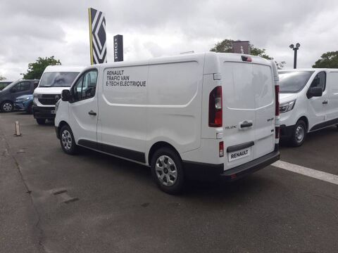 Trafic TRAFIC E-TECH ELECTRIQUE FGN L1H1 3T AC22 ADVANCE 2025 occasion 29000 Quimper