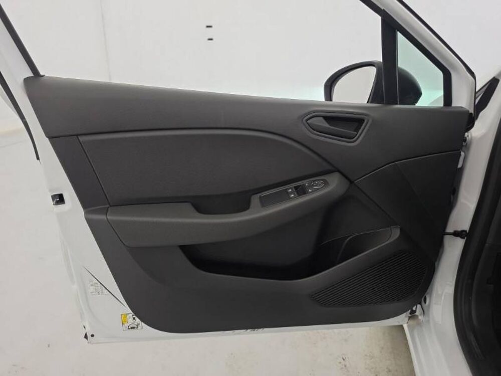 Clio SCe 65 Authentic 2023 occasion 56850 Caudan