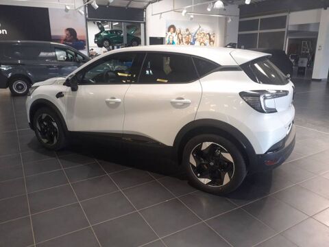Captur E-Tech full hybrid 160 ch Techno 2026 occasion 29000 Quimper