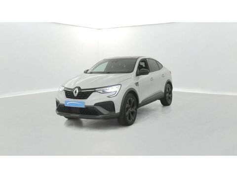 Renault Arkana E-Tech 145 - 21B R.S. Line 2022 occasion Quimper 29000