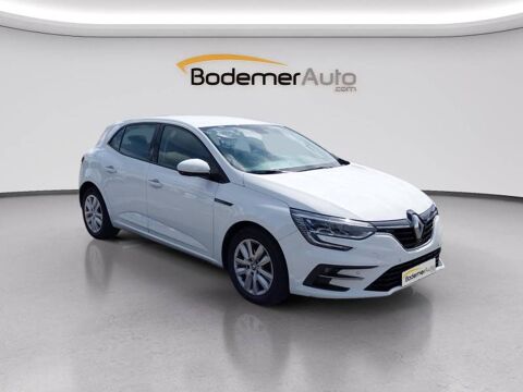 M&eacute;gane Megane IV Berline Blue dCi 115 Evolution 2022 occasion 56850 Caudan