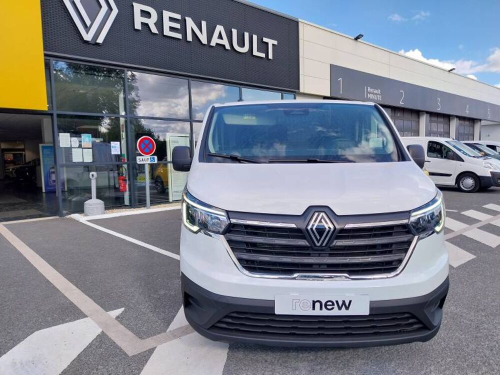 Trafic TRAFIC FG BLUE DCI 130 L1H1 3T GSR2 ADVANCE 2024 occasion 61200 Argentan