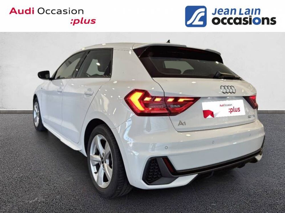 A1 Sportback 30 TFSI 110 ch BVM6 S Line 2023 occasion 38130 &Eacute;chirolles