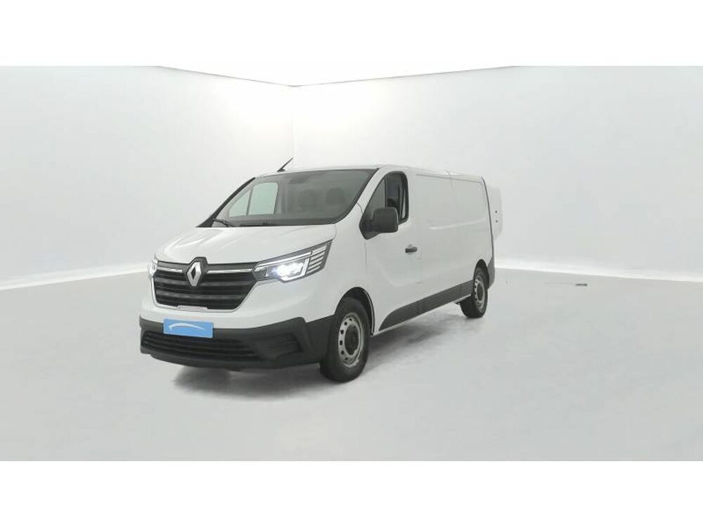 Trafic TRAFIC FGN L2H1 3000 KG BLUE DCI 130 CONFORT 2023 occasion 29000 Quimper