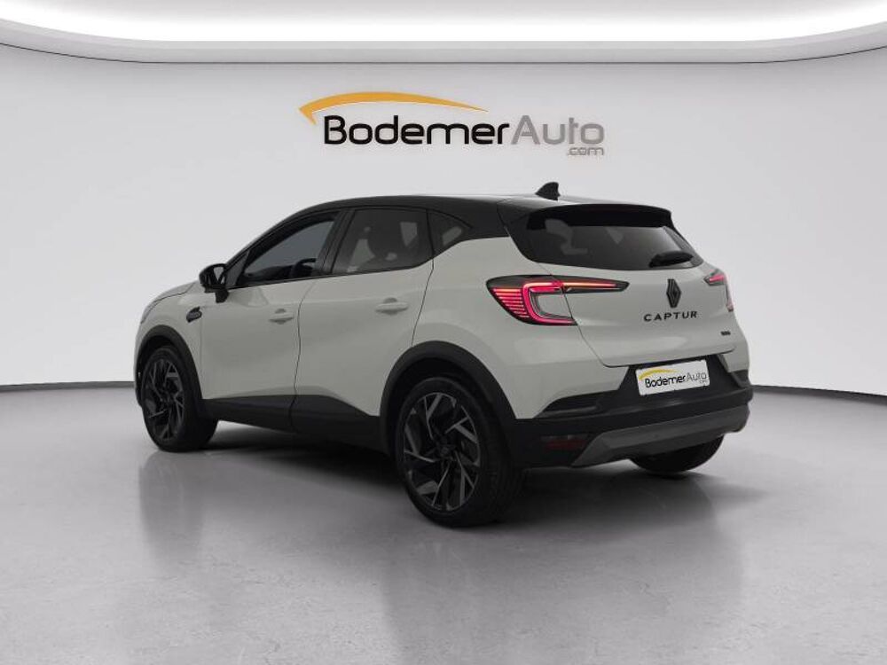 Captur E-Tech full hybrid 160 ch esprit Alpine 2026 occasion 29600 Morlaix