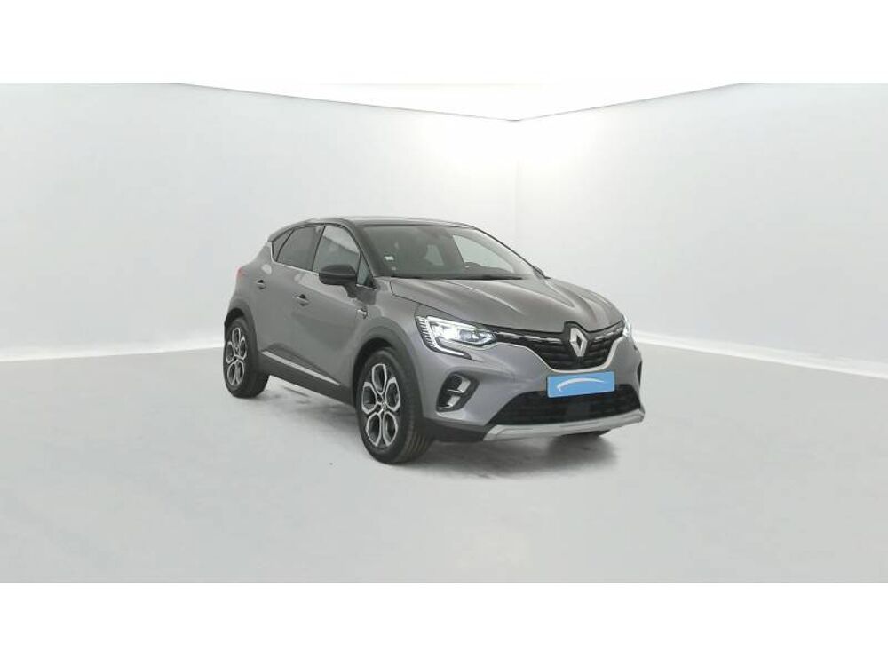 Captur E-Tech full hybrid 145 Techno fast track 2022 occasion 22500 Paimpol