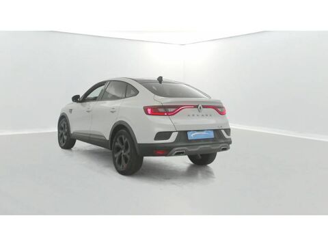 Arkana E-Tech hybride 145 R.S. Line Fast Track 2022 occasion 14200 H&eacute;rouville-Saint-Clair