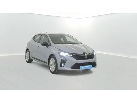 Clio E-Tech full hybrid 145 ch GSR2 Evolution 2025 occasion 14200 H&eacute;rouville-Saint-Clair