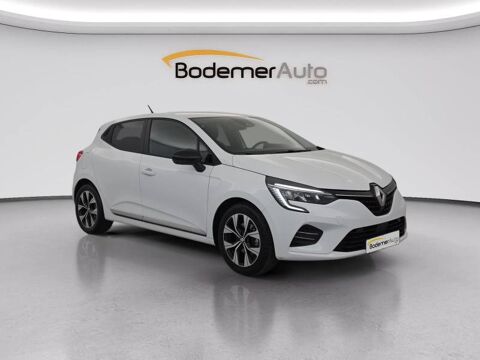 Clio E-Tech full hybrid 145 Evolution 2023 occasion 22600 Loud&eacute;ac