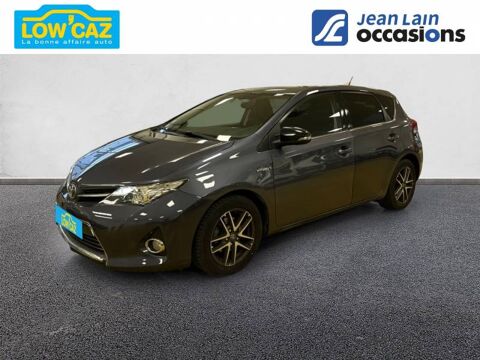 Toyota Auris Hybride 136h Dynamic 15 2015 occasion Sassenage 38360