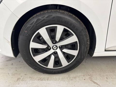 Clio E-Tech full hybrid 145 Evolution 2023 occasion 14200 H&eacute;rouville-Saint-Clair