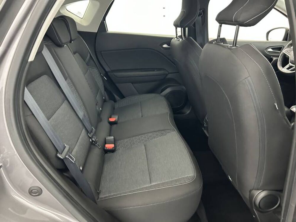Captur E-Tech Plug-in 160 - 21 Business 2022 occasion 14200 H&eacute;rouville-Saint-Clair