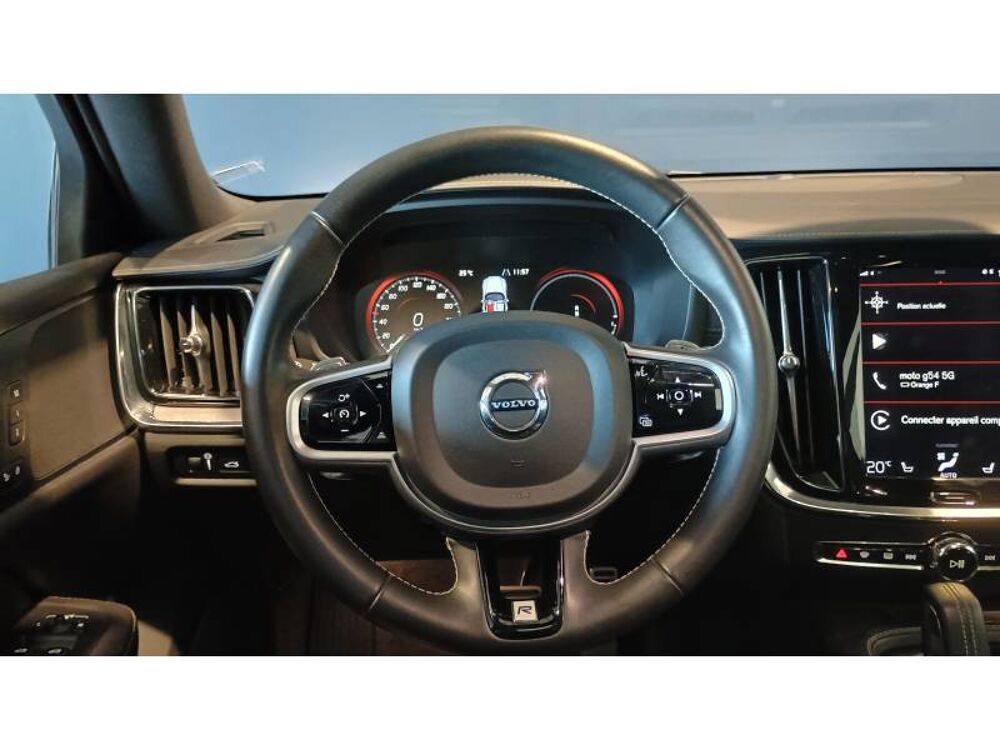 V60 T8 Twin Engine 303 ch + 87 ch Geartronic 8 R-Design 2020 occasion 35760 Saint-Gr&eacute;goire