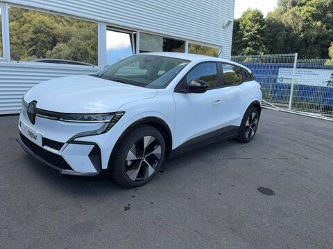 Renault M&eacute;gane Megane E-Tech EV40 130ch standard charge Equilibre 2023 occasion Guingamp 22200