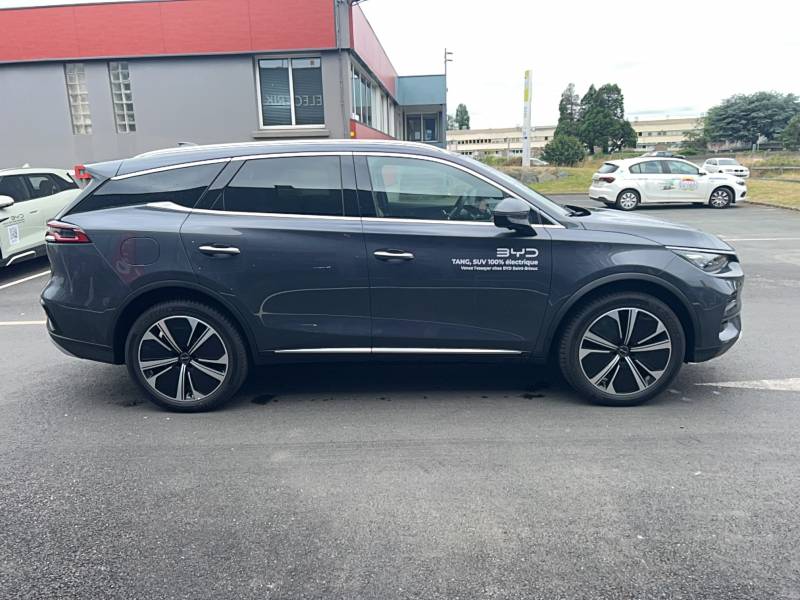 BYD TANG 2025 occasion — photo 3