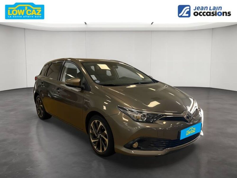 Auris Hybride 136h Design 2017 occasion 38360 Sassenage