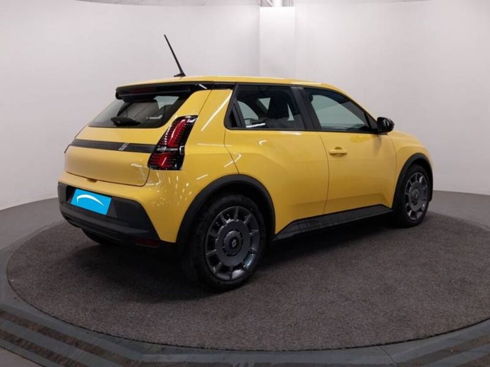 R5 Renault 5 E-Tech Electrique 120 ch autonomie urbaine Evoluti 2025 occasion 14200 H&eacute;rouville-Saint-Clair