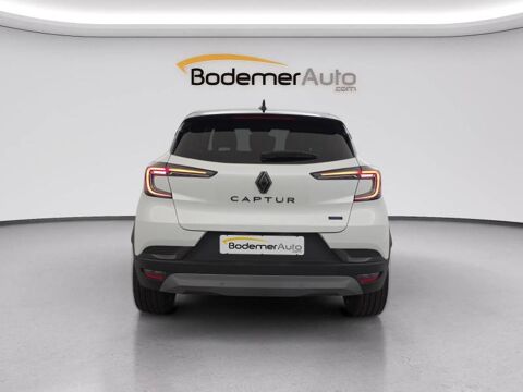 Captur E-Tech full hybrid 160 ch esprit Alpine 2026 occasion 29600 Morlaix