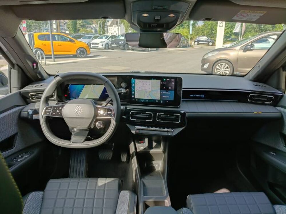 R4 Renault 4 E-Tech Electrique 150 ch autonomie confort Iconic 2026 occasion 29150 Ch&acirc;teaulin