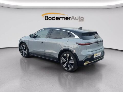 M&eacute;gane Megane E-Tech EV60 220 ch super charge Iconic 2022 occasion 22500 Paimpol