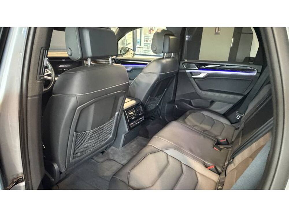 Touareg 4.0 TDI 421ch Tiptronic 8 4Motion R-Line Exclusive 2019 occasion 35760 Saint-Gr&eacute;goire