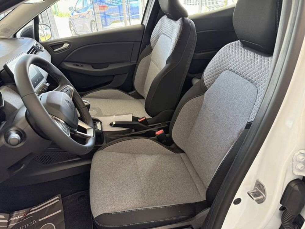 Clio SCe 65 ch GSR2 Evolution 2025 occasion 14200 H&eacute;rouville-Saint-Clair