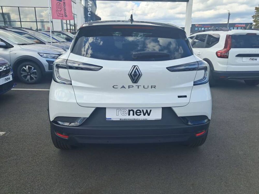 Captur E-Tech full hybrid 160 ch Techno 2026 occasion 22000 Saint-Brieuc