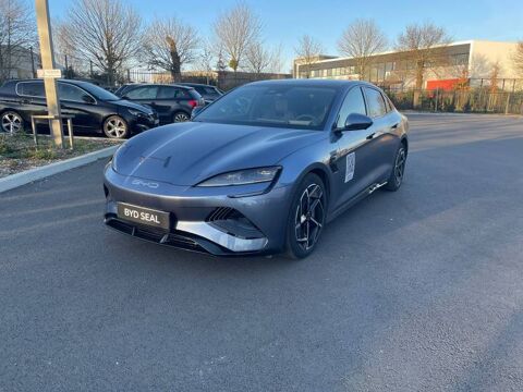 BYD Seal 82,5 kWh 313 ch RWD Design 2025 occasion Cesson-S&eacute;vign&eacute; 35510