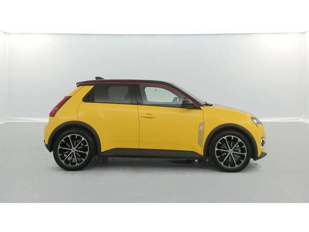 R5 Renault 5 E-Tech Electrique 120 ch autonomie urbaine Techno 2025 occasion 61000 Alen&ccedil;on