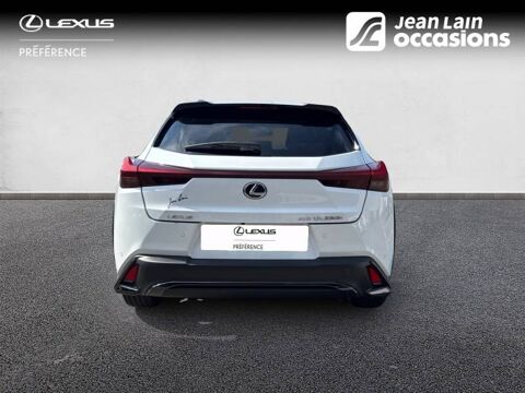 UX 250h 4WD F SPORT Design 2023 occasion 38130 &Eacute;chirolles