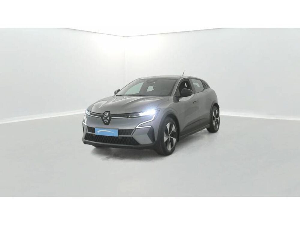 M&eacute;gane Megane E-Tech EV40 130ch standard charge Equilibre 2023 occasion 29200 Brest